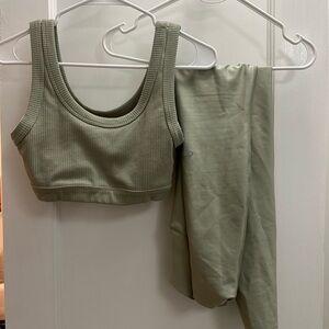 ALO Yoga Limestone Wellness Ribbed Sports Bra and Airlift Leggings